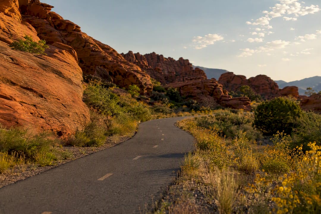 Paved Whiptail bike path in Snow Canyon State Park